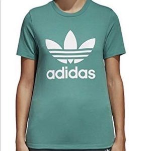 Adidas t-shirt